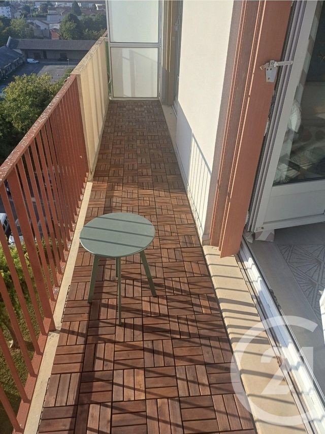 Appartement F2 &agrave; louer - 2 pi&egrave;ces - 42 m2 - Chalons En Champagne - 51 - CHAMPAGNE-ARDENNE