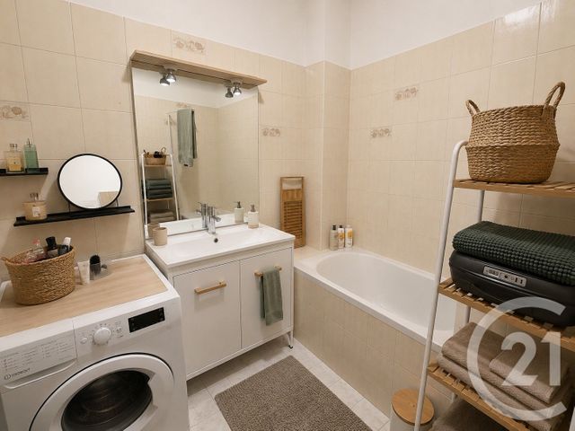 Appartement F2 &agrave; vendre - 2 pi&egrave;ces - 46 m2 - Chalons En Champagne - 51 - CHAMPAGNE-ARDENNE