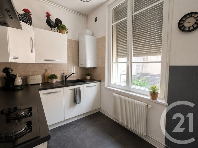 Appartement F2 &agrave; vendre - 2 pi&egrave;ces - 46 m2 - Chalons En Champagne - 51 - CHAMPAGNE-ARDENNE