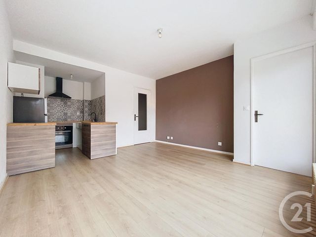 Appartement F2 &agrave; louer - 2 pi&egrave;ces - 40,58 m2 - Chalons En Champagne - 51 - CHAMPAGNE-ARDENNE