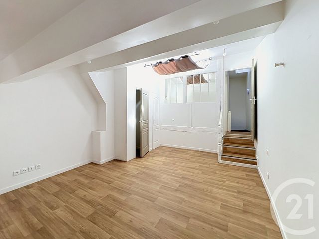 Appartement &agrave; louer - 2 pi&egrave;ces - 60,09 m2 - Chalons En Champagne - 51 - CHAMPAGNE-ARDENNE
