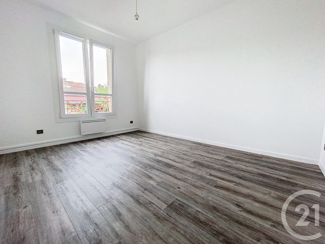 Appartement F3 &agrave; louer - 3 pi&egrave;ces - 61,72 m2 - Chalons En Champagne - 51 - CHAMPAGNE-ARDENNE