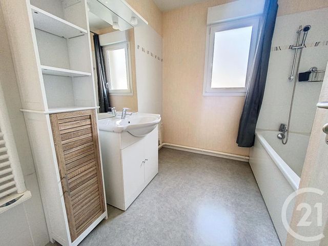Appartement F2 &agrave; louer - 2 pi&egrave;ces - 51,99 m2 - Chalons En Champagne - 51 - CHAMPAGNE-ARDENNE