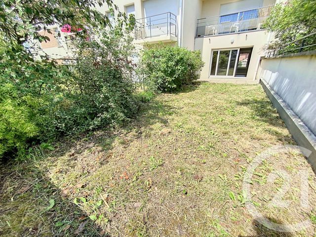 Appartement F2 &agrave; louer - 2 pi&egrave;ces - 51,99 m2 - Chalons En Champagne - 51 - CHAMPAGNE-ARDENNE