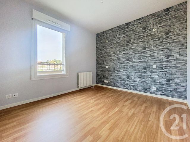 Appartement F2 &agrave; louer - 2 pi&egrave;ces - 51,99 m2 - Chalons En Champagne - 51 - CHAMPAGNE-ARDENNE