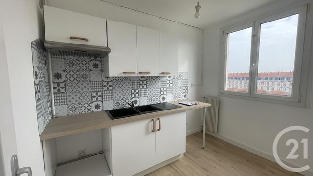 Appartement &agrave; louer - 2 pi&egrave;ces - 42,02 m2 - Chalons En Champagne - 51 - CHAMPAGNE-ARDENNE