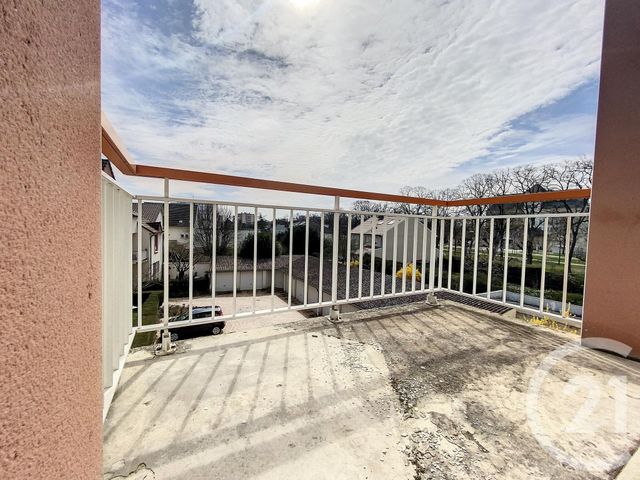 Appartement F4 &agrave; louer - 4 pi&egrave;ces - 97,37 m2 - Chalons En Champagne - 51 - CHAMPAGNE-ARDENNE