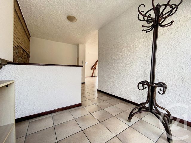 Appartement F4 &agrave; louer - 4 pi&egrave;ces - 97,37 m2 - Chalons En Champagne - 51 - CHAMPAGNE-ARDENNE