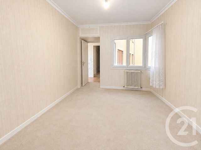 Appartement &agrave; vendre - 3 pi&egrave;ces - 60,56 m2 - Chalons En Champagne - 51 - CHAMPAGNE-ARDENNE