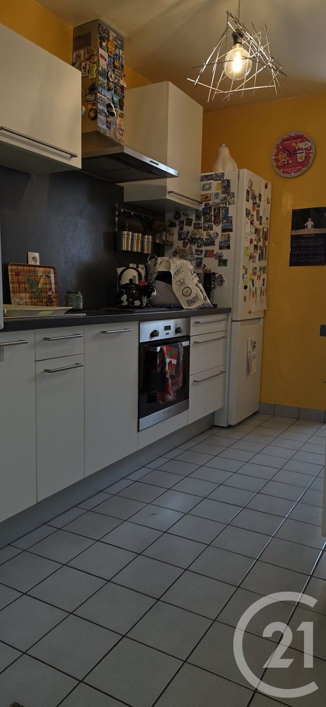 Appartement F3 &agrave; vendre - 3 pi&egrave;ces - 63,32 m2 - Chalons En Champagne - 51 - CHAMPAGNE-ARDENNE