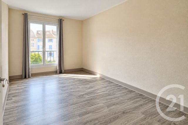 Appartement F5 &agrave; vendre - 5 pi&egrave;ces - 96,33 m2 - Chalons En Champagne - 51 - CHAMPAGNE-ARDENNE