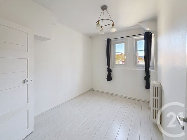 Appartement &agrave; louer - 2 pi&egrave;ces - 50 m2 - Chalons En Champagne - 51 - CHAMPAGNE-ARDENNE