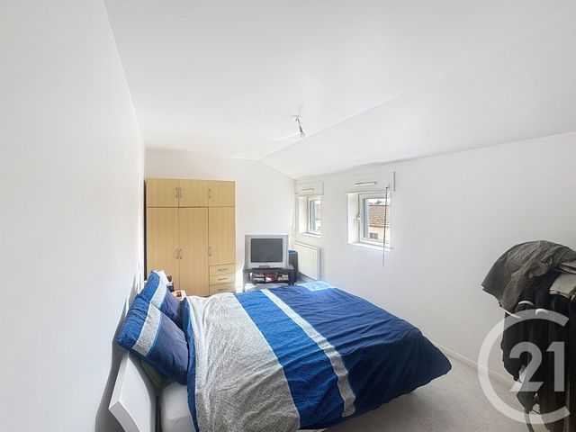 Appartement T4 &agrave; louer - 4 pi&egrave;ces - 104,99 m2 - Sarry - 51 - CHAMPAGNE-ARDENNE