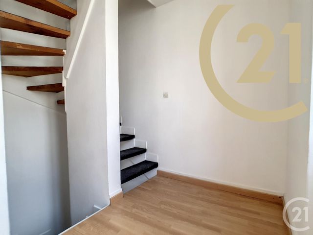 Maison &agrave; louer - 3 pi&egrave;ces - 49 m2 - Bolbec - 76 - HAUTE-NORMANDIE