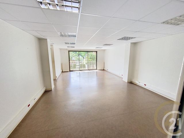 Maison à vendre - 4 pièces - 160,38 m2 - Lillebonne - 76 - HAUTE-NORMANDIE