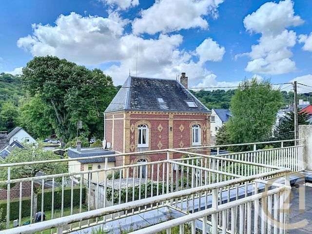 Maison à vendre - 4 pièces - 160,38 m2 - Lillebonne - 76 - HAUTE-NORMANDIE