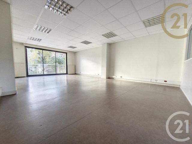 Maison à vendre - 4 pièces - 160,38 m2 - Lillebonne - 76 - HAUTE-NORMANDIE