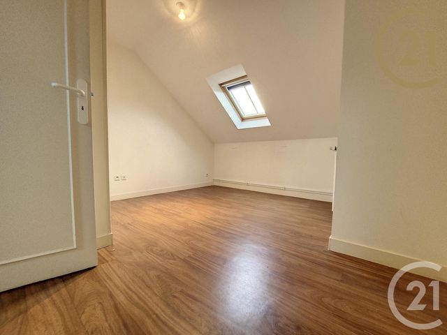 Maison à vendre - 4 pièces - 160,38 m2 - Lillebonne - 76 - HAUTE-NORMANDIE