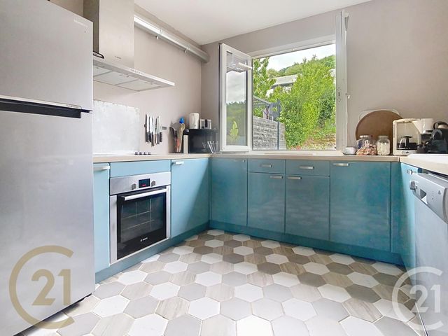 Maison &agrave; vendre - 7 pi&egrave;ces - 99 m2 - Lillebonne - 76 - HAUTE-NORMANDIE
