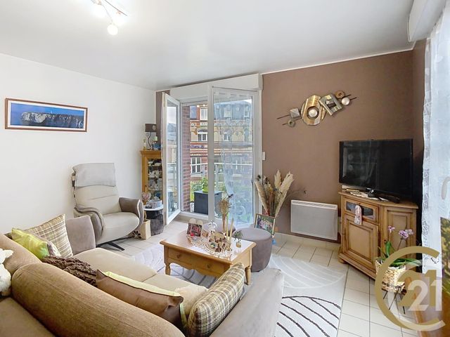 Appartement F2 à vendre - 2 pièces - 59,05 m2 - Lillebonne - 76 - HAUTE-NORMANDIE