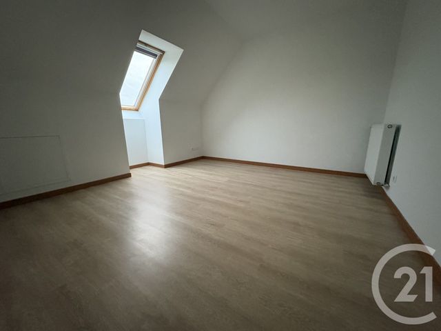 Maison &agrave; louer - 4 pi&egrave;ces - 96 m2 - Notre Dame De Gravenchon - 76 - HAUTE-NORMANDIE