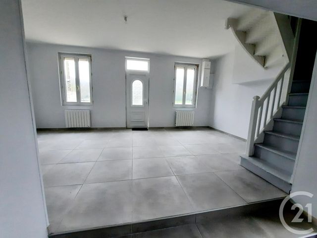 Maison &agrave; louer - 4 pi&egrave;ces - 62,25 m2 - Lillebonne - 76 - HAUTE-NORMANDIE