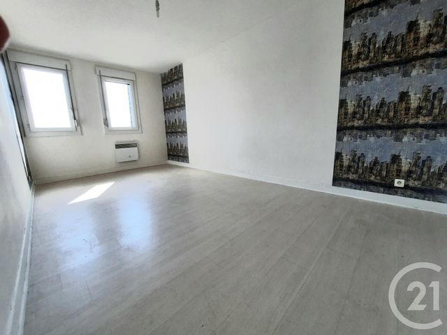 Appartement F4 &agrave; louer - 4 pi&egrave;ces - 95 m2 - Bolbec - 76 - HAUTE-NORMANDIE