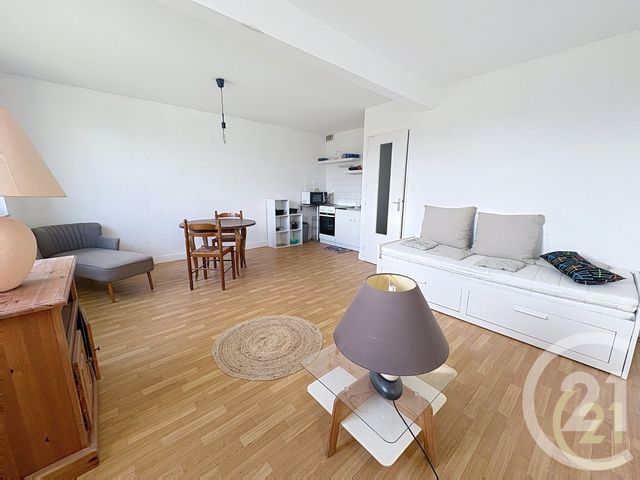 Appartement F1 &agrave; louer - 1 pi&egrave;ce - 31,90 m2 - Bolbec - 76 - HAUTE-NORMANDIE