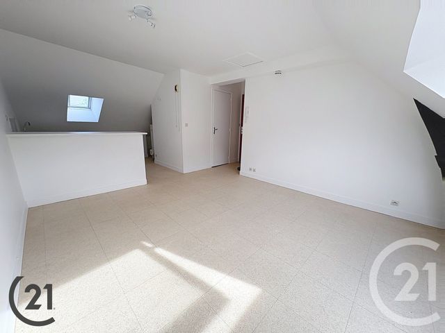 Appartement Studio &agrave; louer - 1 pi&egrave;ce - 25,53 m2 - Lillebonne - 76 - HAUTE-NORMANDIE