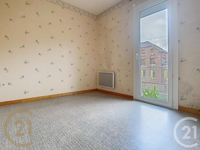 Maison &agrave; vendre - 4 pi&egrave;ces - 78,68 m2 - Lillebonne - 76 - HAUTE-NORMANDIE