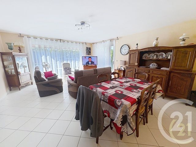 Appartement F3 &agrave; louer - 3 pi&egrave;ces - 71,20 m2 - Lillebonne - 76 - HAUTE-NORMANDIE