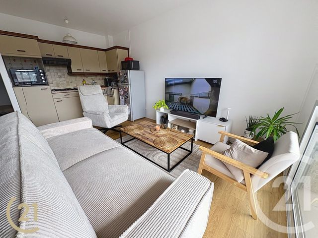 Appartement F2 &agrave; louer - 2 pi&egrave;ces - 39,40 m2 - Lillebonne - 76 - HAUTE-NORMANDIE