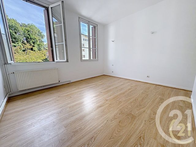 Maison &agrave; louer - 4 pi&egrave;ces - 72 m2 - Pont Audemer - 27 - HAUTE-NORMANDIE