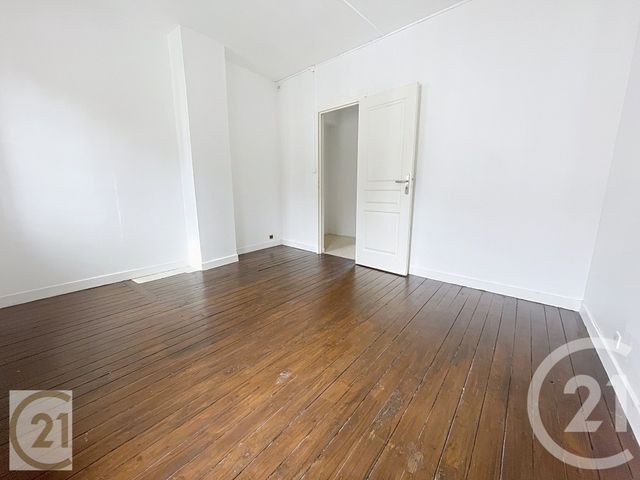 Maison &agrave; louer - 4 pi&egrave;ces - 75 m2 - La Frenaye - 76 - HAUTE-NORMANDIE