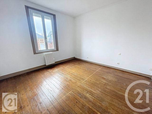 Maison &agrave; louer - 4 pi&egrave;ces - 75 m2 - La Frenaye - 76 - HAUTE-NORMANDIE