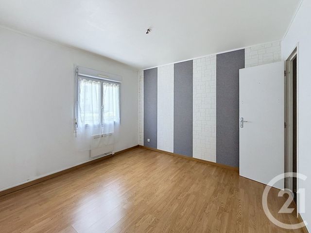 Maison &agrave; vendre - 6 pi&egrave;ces - 121 m2 - Lillebonne - 76 - HAUTE-NORMANDIE