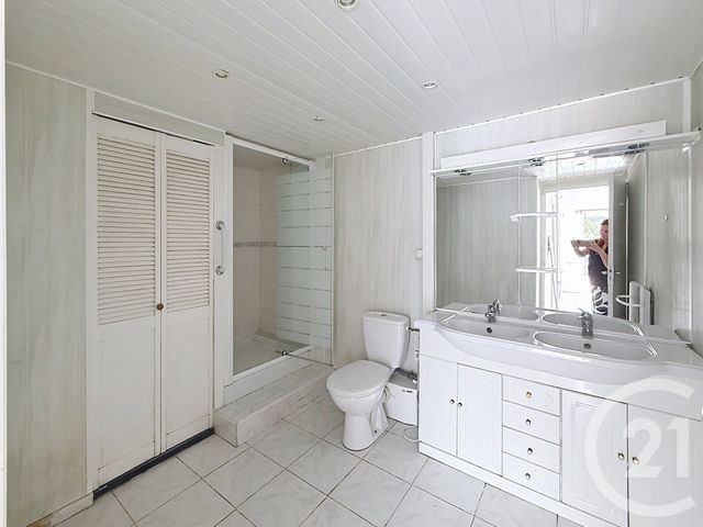 Maison &agrave; vendre - 6 pi&egrave;ces - 121 m2 - Lillebonne - 76 - HAUTE-NORMANDIE