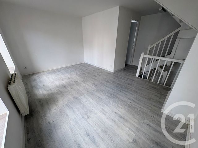 Maison &agrave; louer - 3 pi&egrave;ces - 45,98 m2 - Bolbec - 76 - HAUTE-NORMANDIE