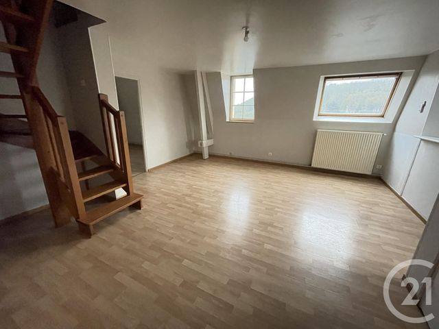 Appartement Duplex à vendre - 4 pièces - 74 m2 - Soissons - 02 - PICARDIE