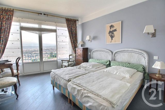 Appartement F2 à vendre - 2 pièces - 60,76 m2 - Nice - 06 - PROVENCE-ALPES-COTE-D-AZUR