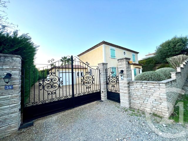 Maison à vendre - 7 pièces - 142 m2 - Roquebrune Sur Argens - 83 - PROVENCE-ALPES-COTE-D-AZUR