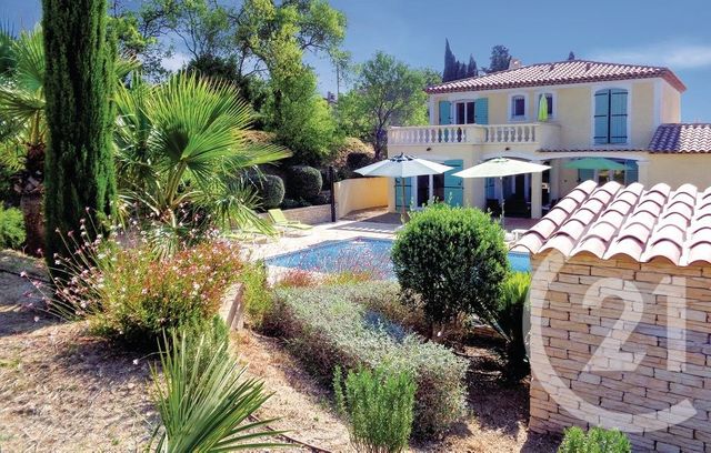 Maison à vendre - 7 pièces - 142 m2 - Roquebrune Sur Argens - 83 - PROVENCE-ALPES-COTE-D-AZUR