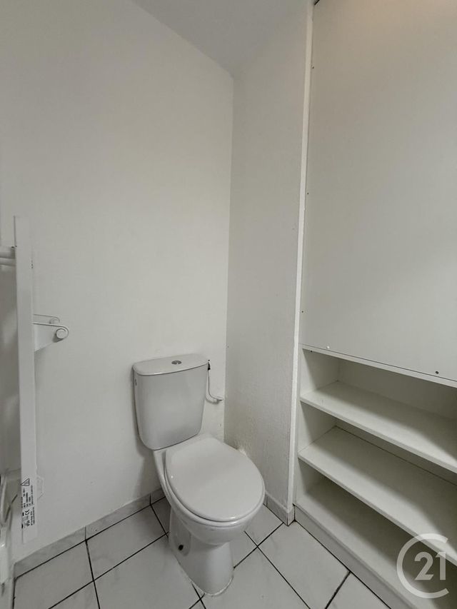 Appartement Studio à vendre - 1 pièce - 20,03 m2 - Cannes La Bocca - 06 - PROVENCE-ALPES-COTE-D-AZUR