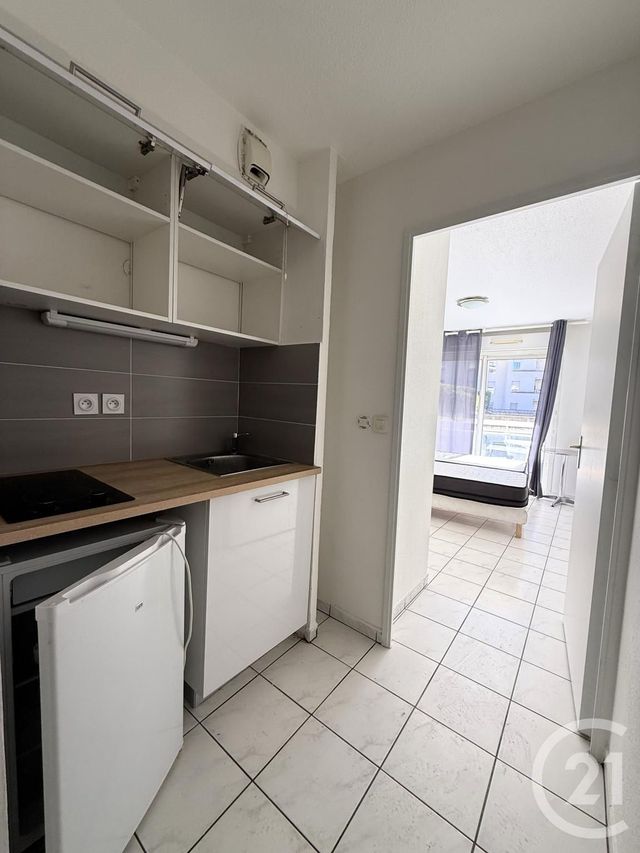 Appartement Studio à vendre - 1 pièce - 19,31 m2 - Cannes La Bocca - 06 - PROVENCE-ALPES-COTE-D-AZUR