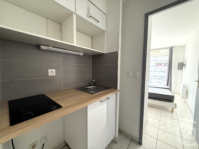 Appartement Studio à vendre - 1 pièce - 19,36 m2 - Cannes La Bocca - 06 - PROVENCE-ALPES-COTE-D-AZUR