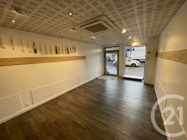 Local commercial à louer - 100.0 m2 - 59 - Nord