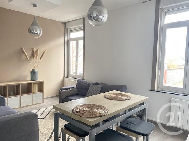 Appartement à louer - 4 pièces - 84,03 m2 - Tourcoing - 59 - NORD-PAS-DE-CALAIS