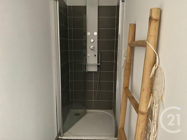 Appartement à louer - 4 pièces - 84,03 m2 - Tourcoing - 59 - NORD-PAS-DE-CALAIS