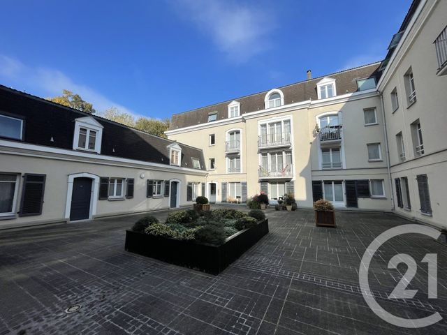 Appartement F3 à louer - 3 pièces - 71,46 m2 - Lille - 59 - NORD-PAS-DE-CALAIS