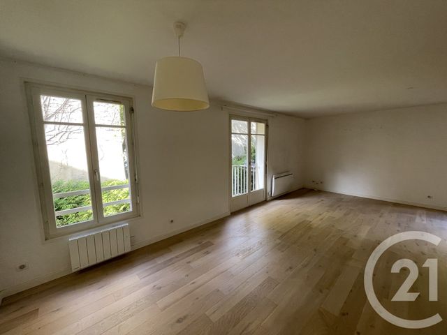 Appartement F3 à louer - 3 pièces - 71,46 m2 - Lille - 59 - NORD-PAS-DE-CALAIS